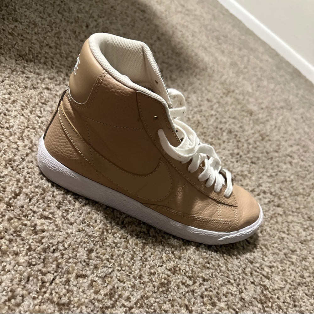 Nike high tops